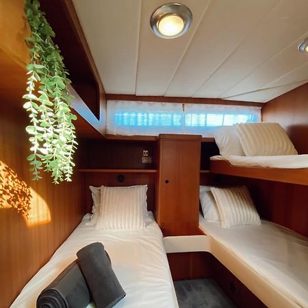 Malmo'S Yacht Hotel Valencia Ngoại thất bức ảnh