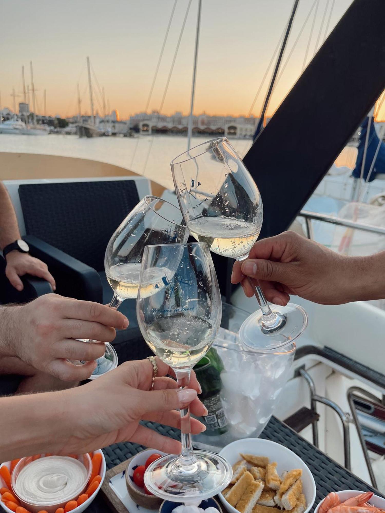 Malmo'S Yacht Hotel Valencia Ngoại thất bức ảnh
